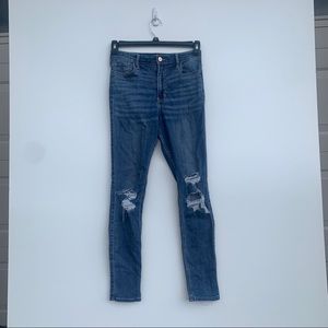 Hollister ripped skinny jeans
